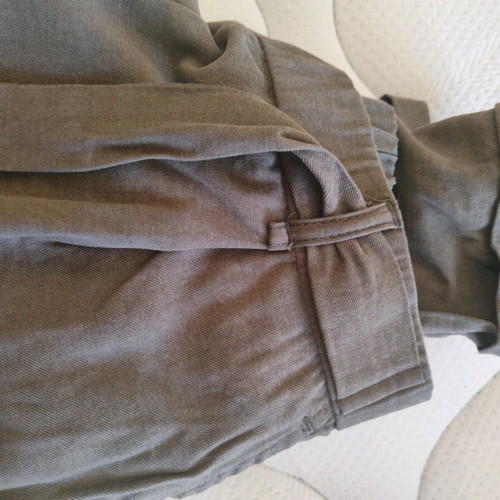Pull & Bear khaki fabric pants like new, size M