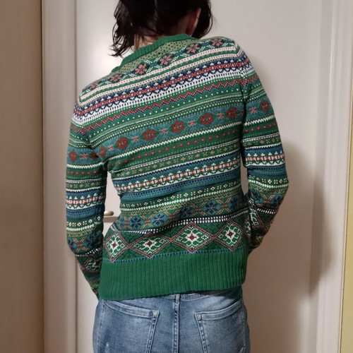United Colors of Benetton ethnic green sweater like new, small size