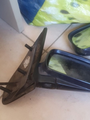 Pair of manual car side mirrors with cables for spare parts