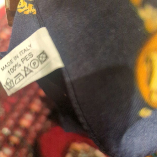 Italian women's scarf