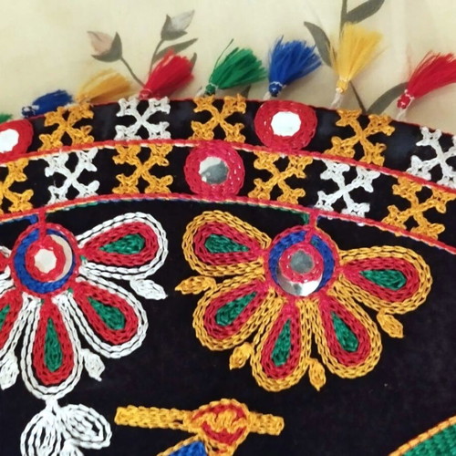 Handmade bag like new, colorful shoulder with embroidery