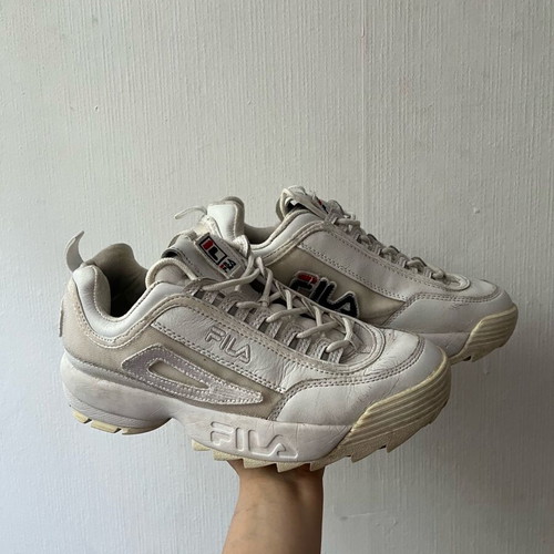 Fila sneakers used with reusable stickers, size 40, white