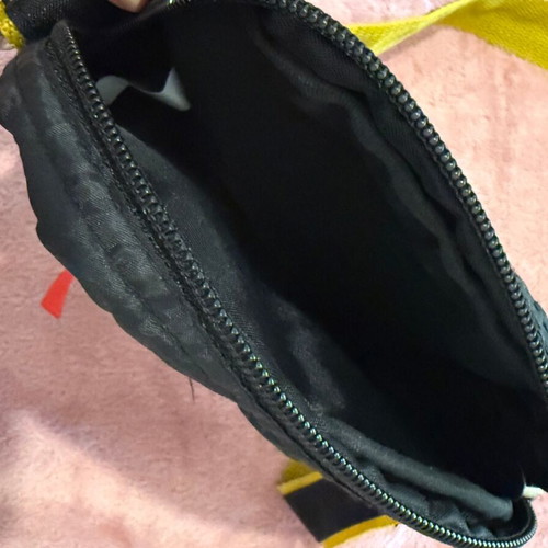 Mini crossbody bag Pucca Funny Love black like new
