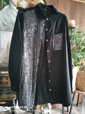 Black shirt with silver details size L new
