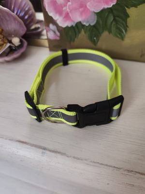 Dog Collar with Light Green Reflective Tape 60x2.5cm new