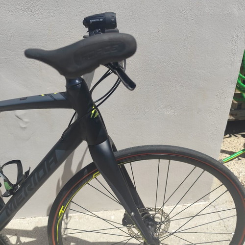 Merida Speeder 100 Urban Bicycle like new, 24-speed, carbon fork