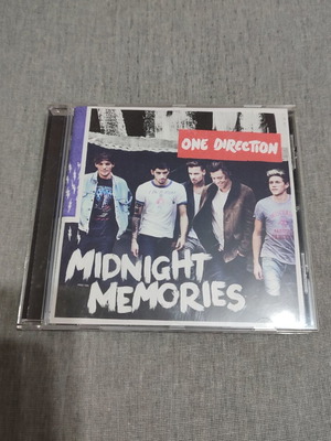 Midnight Memories CD by One Direction like new, pop