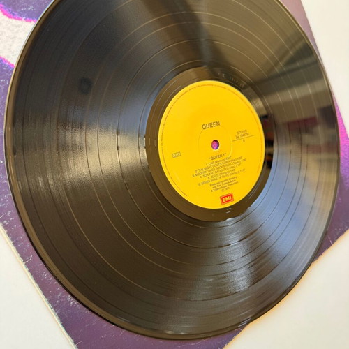 Queen Queen LP used, rock genre