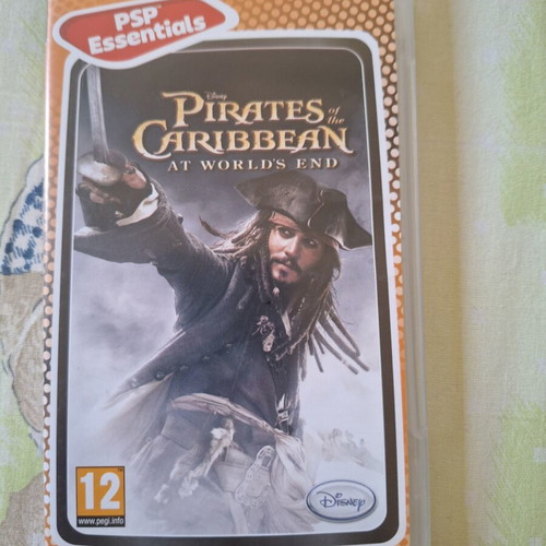 Pirates of the Caribbean at World's End PSP game used with disc and manual