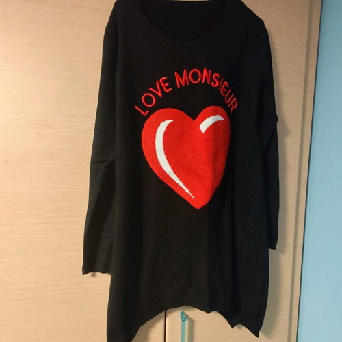 Knitted long blouse like new, black, ideal for leggings