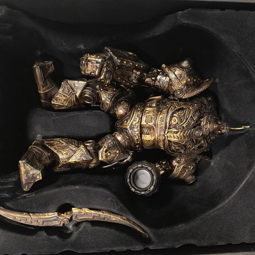 Elder Scrolls Morrowind Collectors Edition PS4 Figurine used, excellent condition