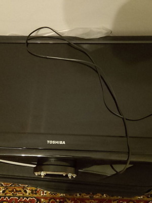 Toshiba 32-инчов телевизор като нов