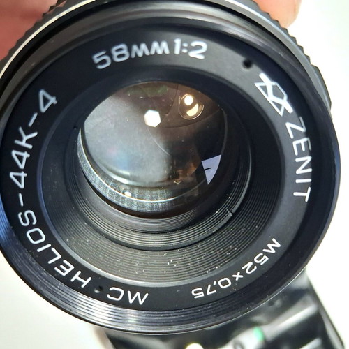 Zenit 212K camera with Helios 44K-4 58mm f2 lens like new