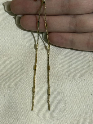 Gold dangling earrings like new