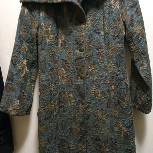 Wool Polyester Coat in Khaki Beige, Size M, Like New