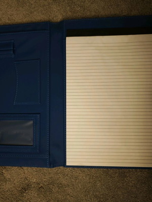 Organizer conference folder like new