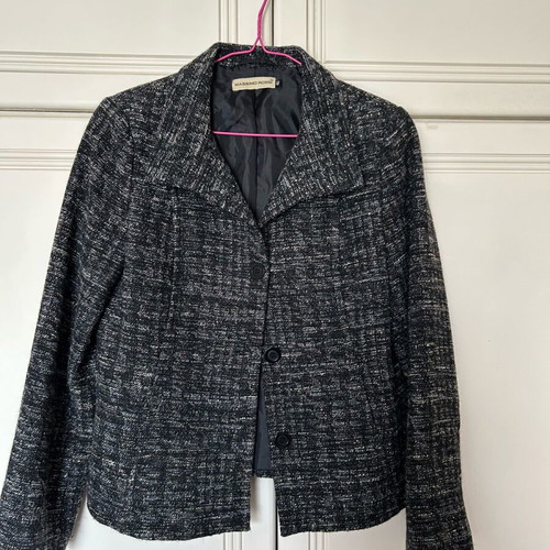 Massimo Rossi modern women's jacket medium like new, black