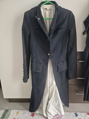 Vintage coat used, medium size, short front and long back, black, size S