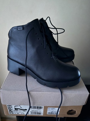 Camper ankle boots size 38, black