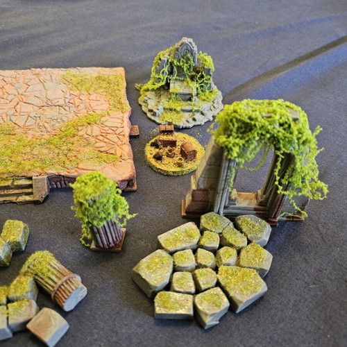 Ancient temple diorama for DnD and tabletop, hand-painted and stylized