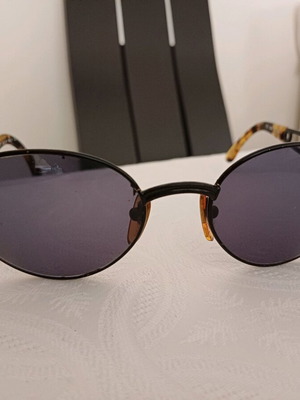 Fendi sunglasses vintage like new