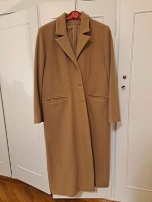 Wool coat like new, very warm, sizes M and L