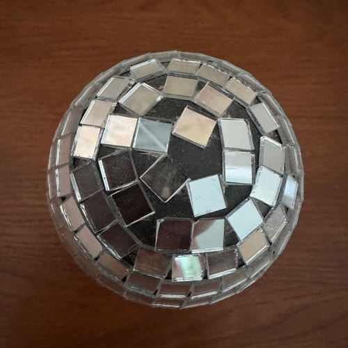 Mini disco ball with LED 0.5W base like new
