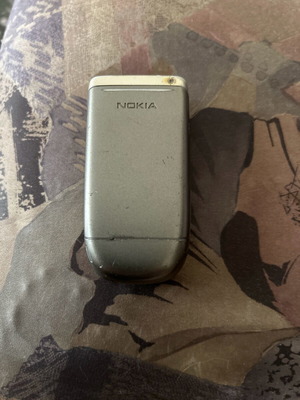 Nokia 2760 used, fully functional without charger with signs of use