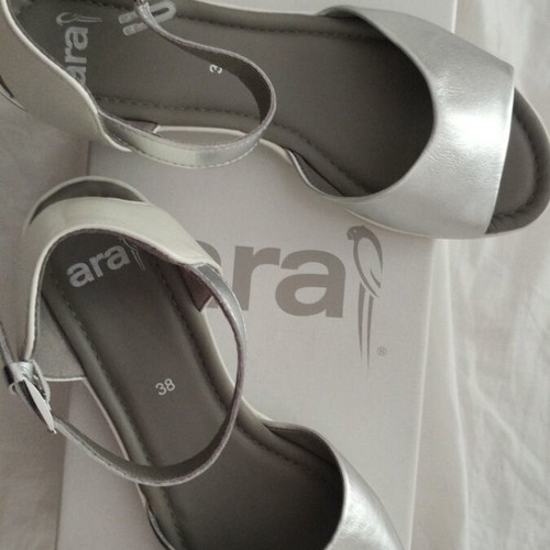 Ara anatomical sandals size 38 silver new