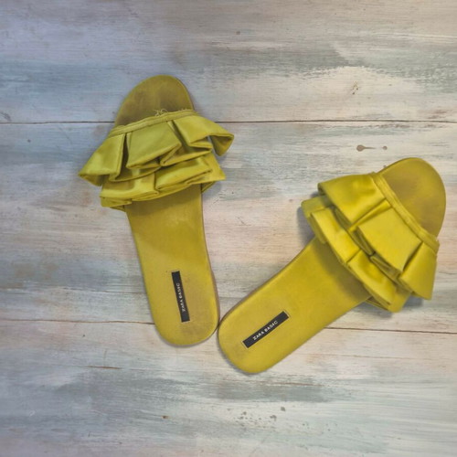 Zara flat mules size 40 used, green and gold