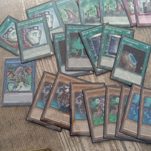 Yu-Gi-Oh Subterror Deck-Core like new, 27 cards
