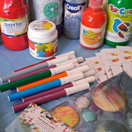 Craft kit for kindergarten children, like new