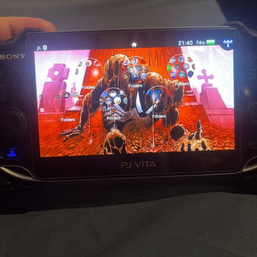 Ps Vita като нов с дръжка, калъф, джойстик, протектори и 256GB micro SD