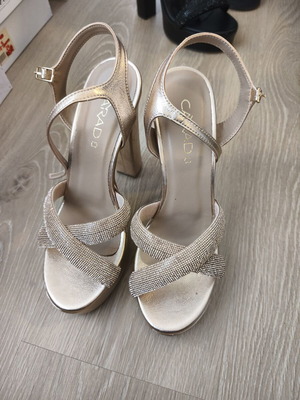 Carad Shoes Pink Gold High Heeled Sandals Size 38 New