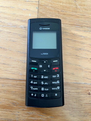 Sagem my X100 collectible phone like new