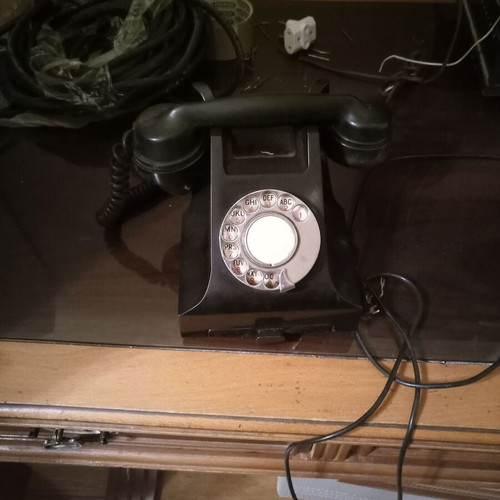 Siemens vintage telephone 332L TE58 2A used