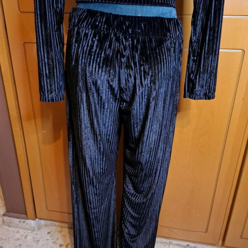 J. mood Italian set 2 pieces new, black, size S-M
