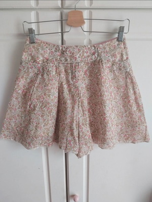 Floral zip culottes pink like new, size M