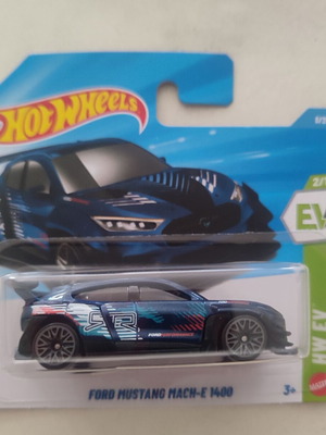 Ford Mustang Mach-E 1400 καινούργιο με όμορφα decals και μαύρες ακτινωτές ζάντες