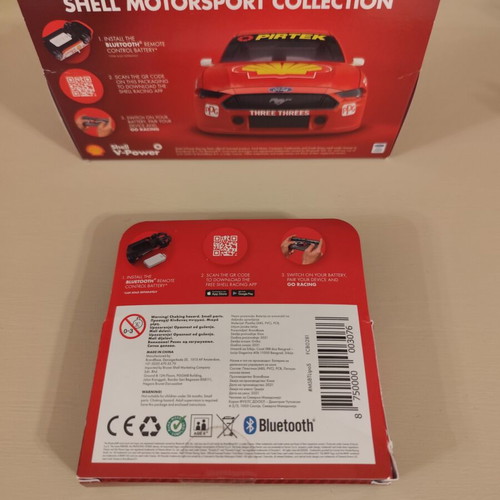 Shell V-Power Racing Team Ford Mustang GT remote control car with battery