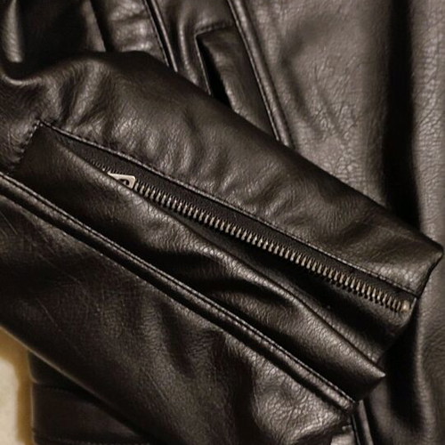 Leather Biker Jacket Pull&Bear black like new, size Medium