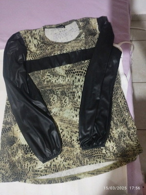 Snake print and leather blouse like new, size L, GASEL