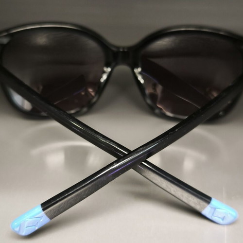 Furla SU 4833 Sunglasses like new, purple