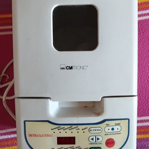 Electric Bread Maker used, excellent condition