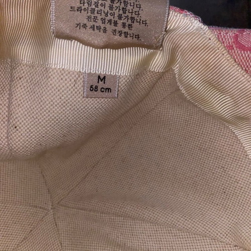 Gucci GG Canvas Baseball Hat Pink like new