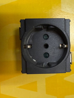 Vimar 16209 Schuko sockets used, pack of 3, black