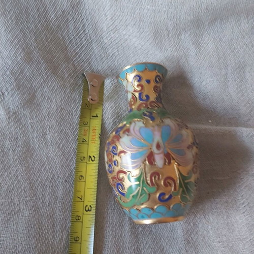 Cloisonne vase used with colorful enamels