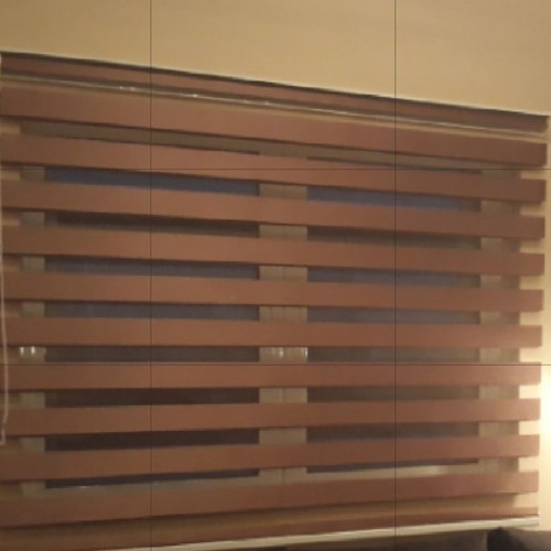 Window blind used, day-night, dark dusty pink to violet, length 1.85 m