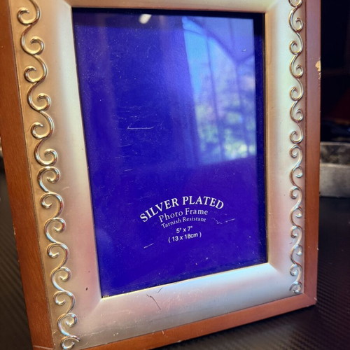Photo frame silver and velvet like new