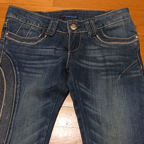 Kiss Miss skinny jeans new with strass embroidery, size 44 (XS)